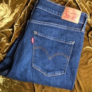 Levi’s 720 High Rise Super Skinny